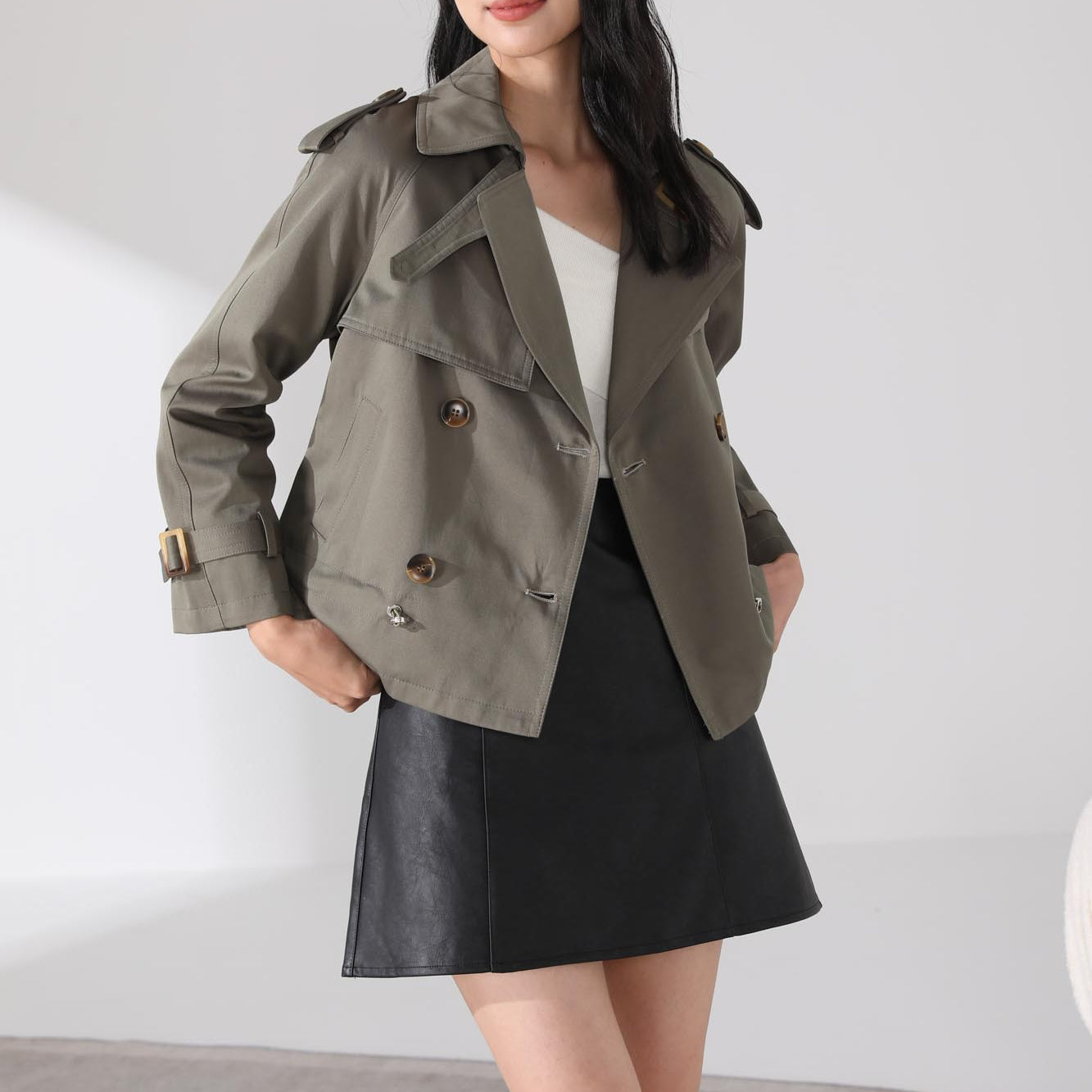 Evie cropped green trench coat