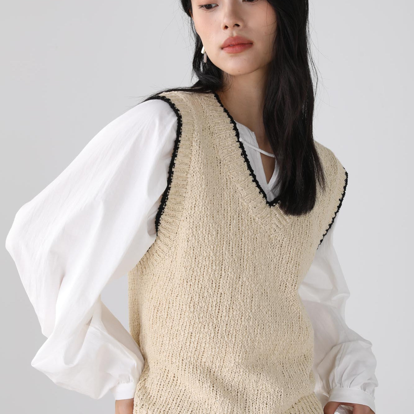 Evie knit beige vest top