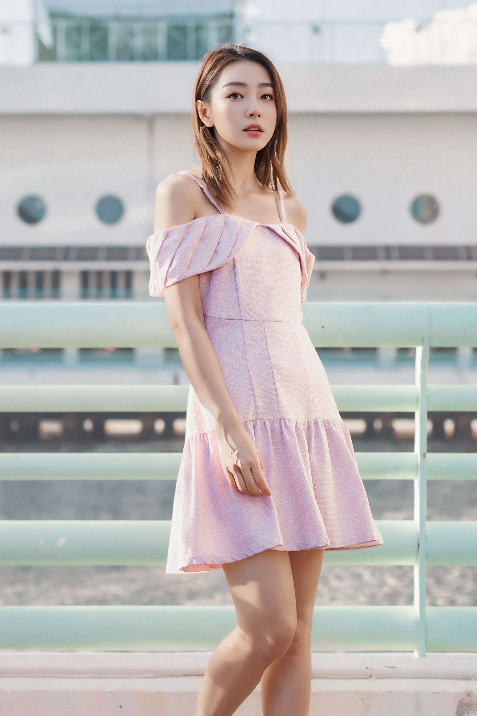 Out of shoulder dress outlet